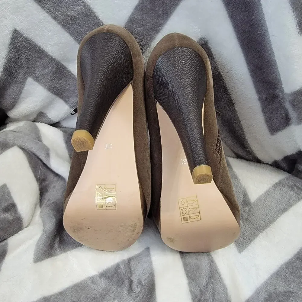 Shoes of Prey Custom Suede Velvet Olive Green & Gold Heeled Zip Up Booties Sz 37